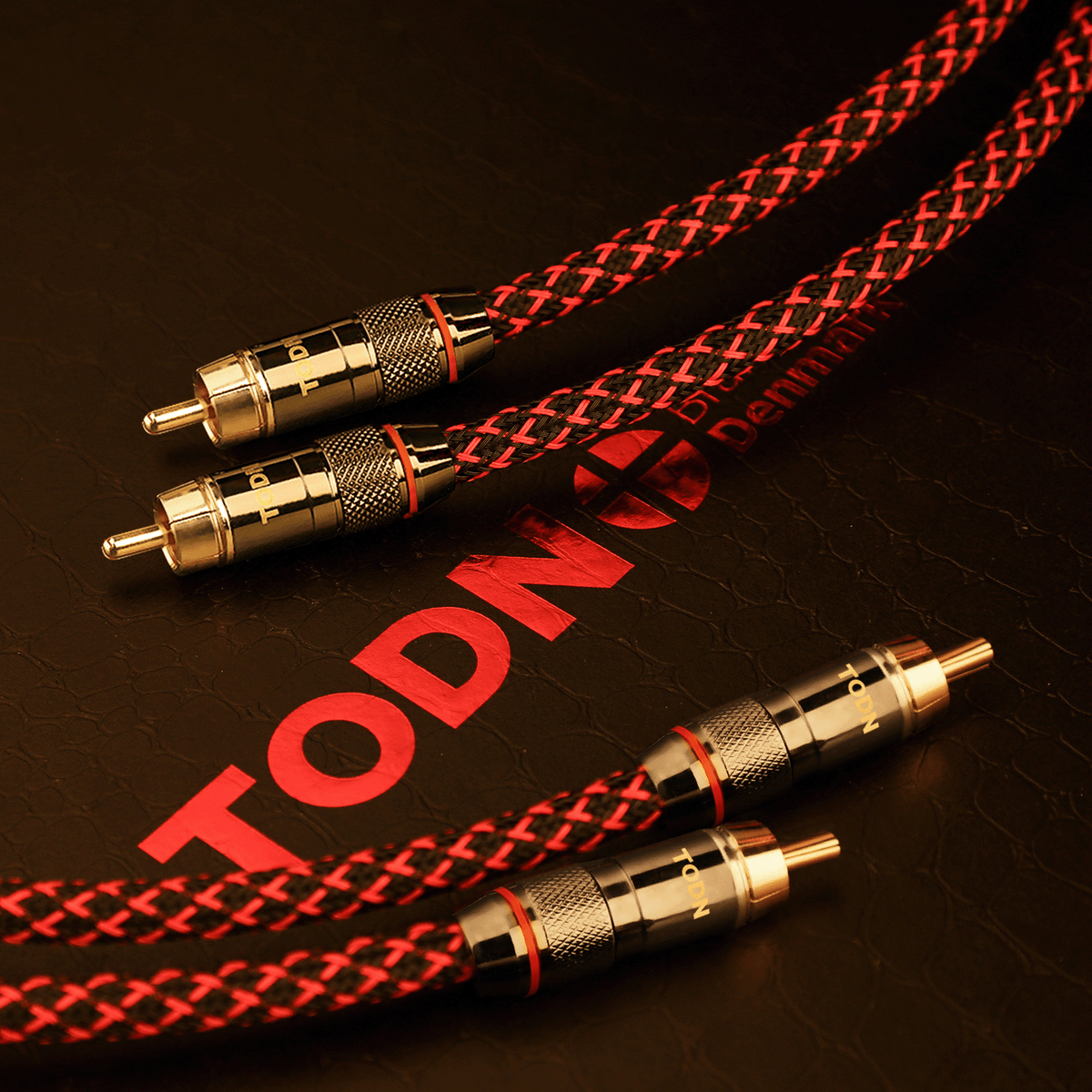 TODN RCA Cables for Audiophile 3ft HiFi Stereo Shielded RCA to RCA Audio Cable for Car, Subwoofer, 4-Core OFC, 5μ Gold Plated Plug (1 Pair)